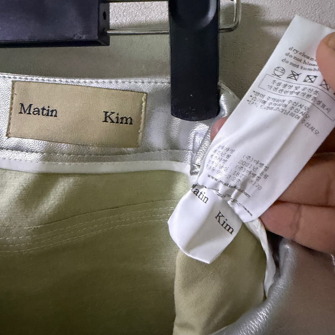 마뗑킴 여성 실버 레더 팬츠 S (55-66정도) 상품이미지6