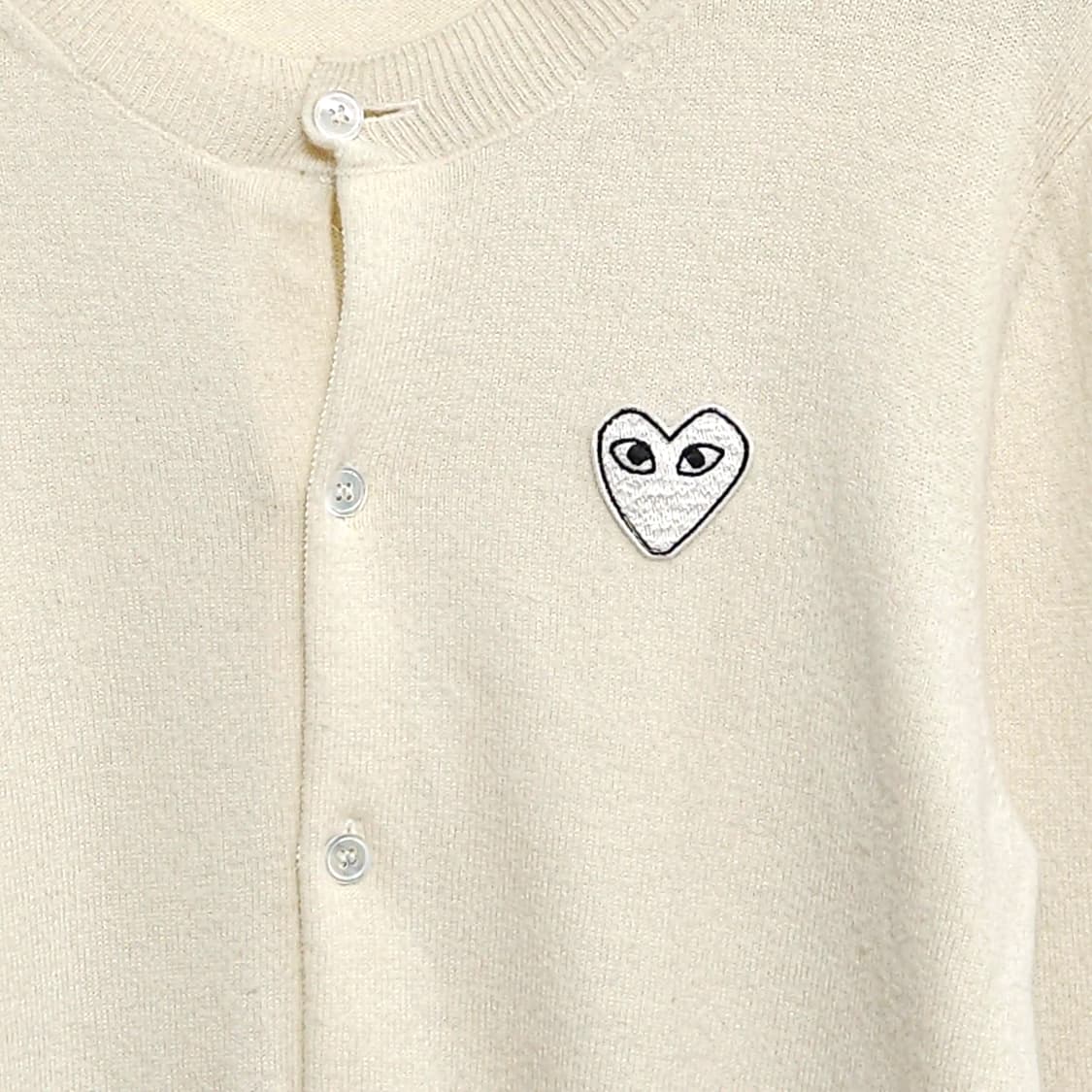 여성44~55)꼼데가르송 플레이 하트 자수 울 가디건 상품이미지2