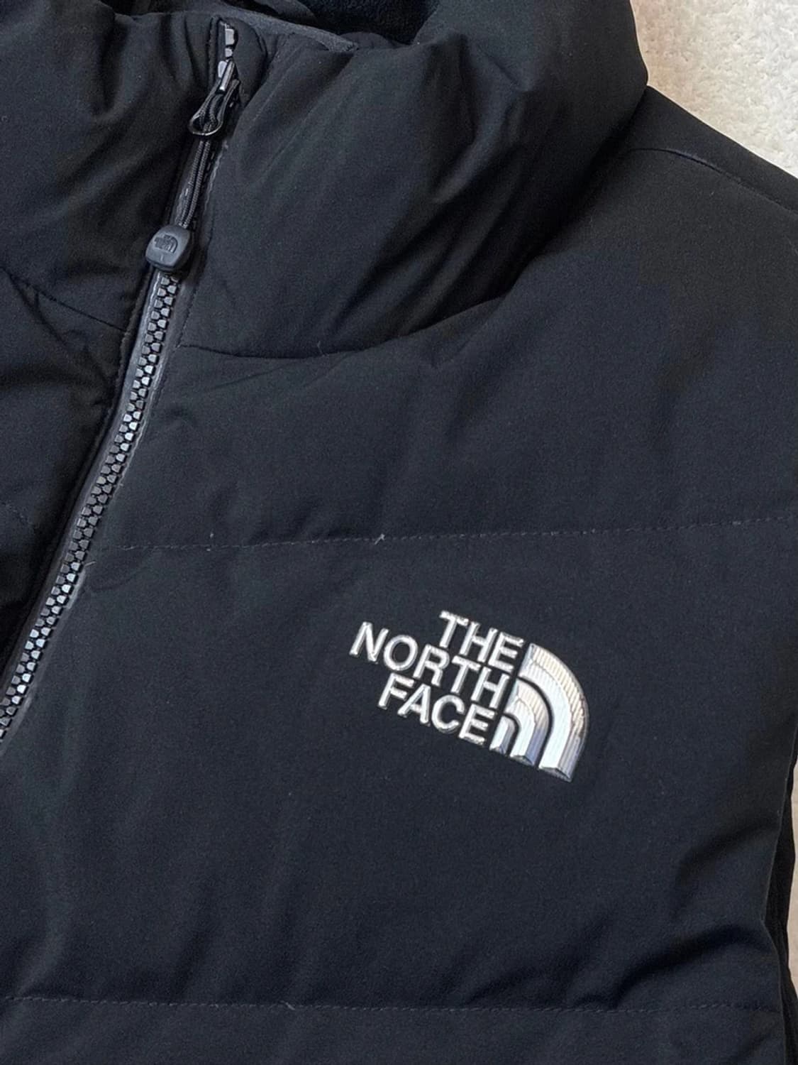 노스페이스 스노우시티 구스다운 패딩 베스트 PN5782 상품이미지3