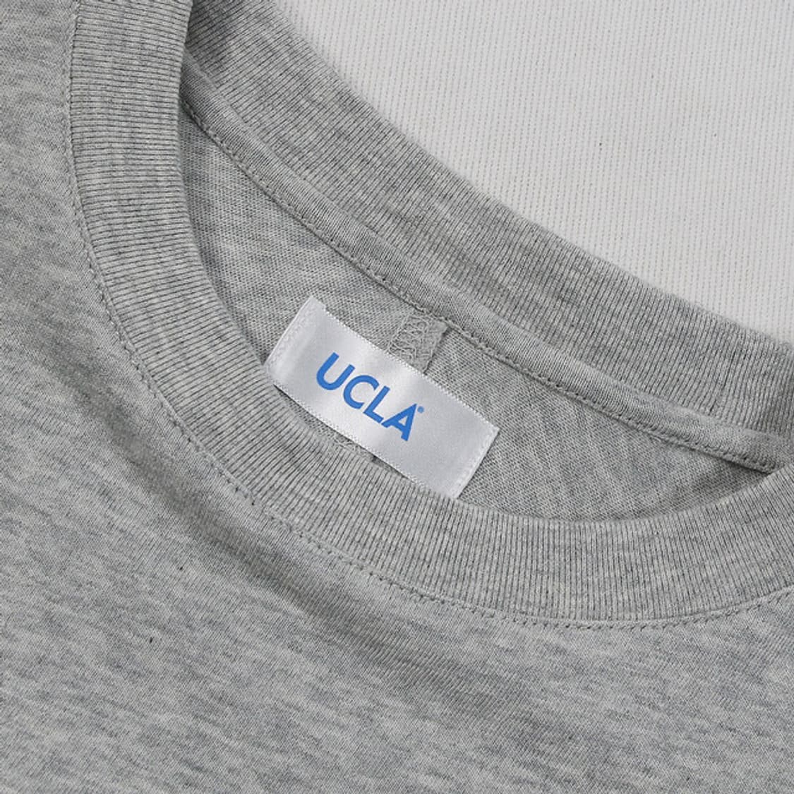 (착용컷) 프릭스 스토어 럭비 티셔츠 (남성용 105) 상품이미지6