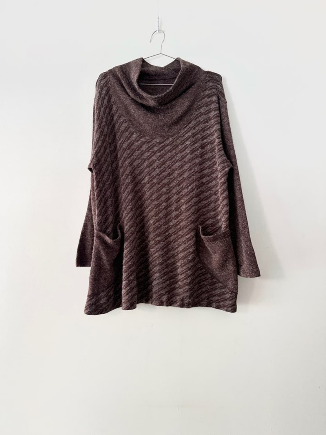 Stripe scheme pocket knit / brown 상품이미지2