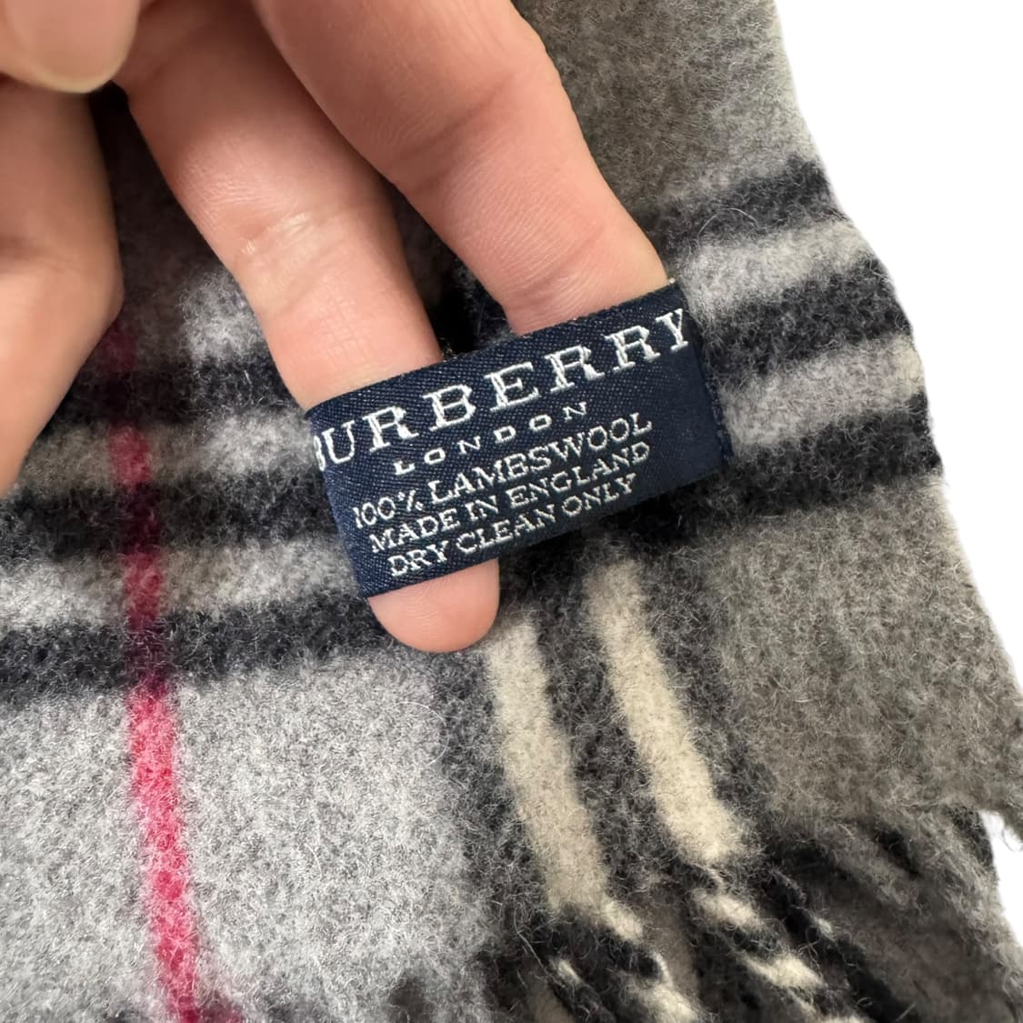 정품 버버리 노바체크 그레이 렘스울 머플러 상품이미지3
