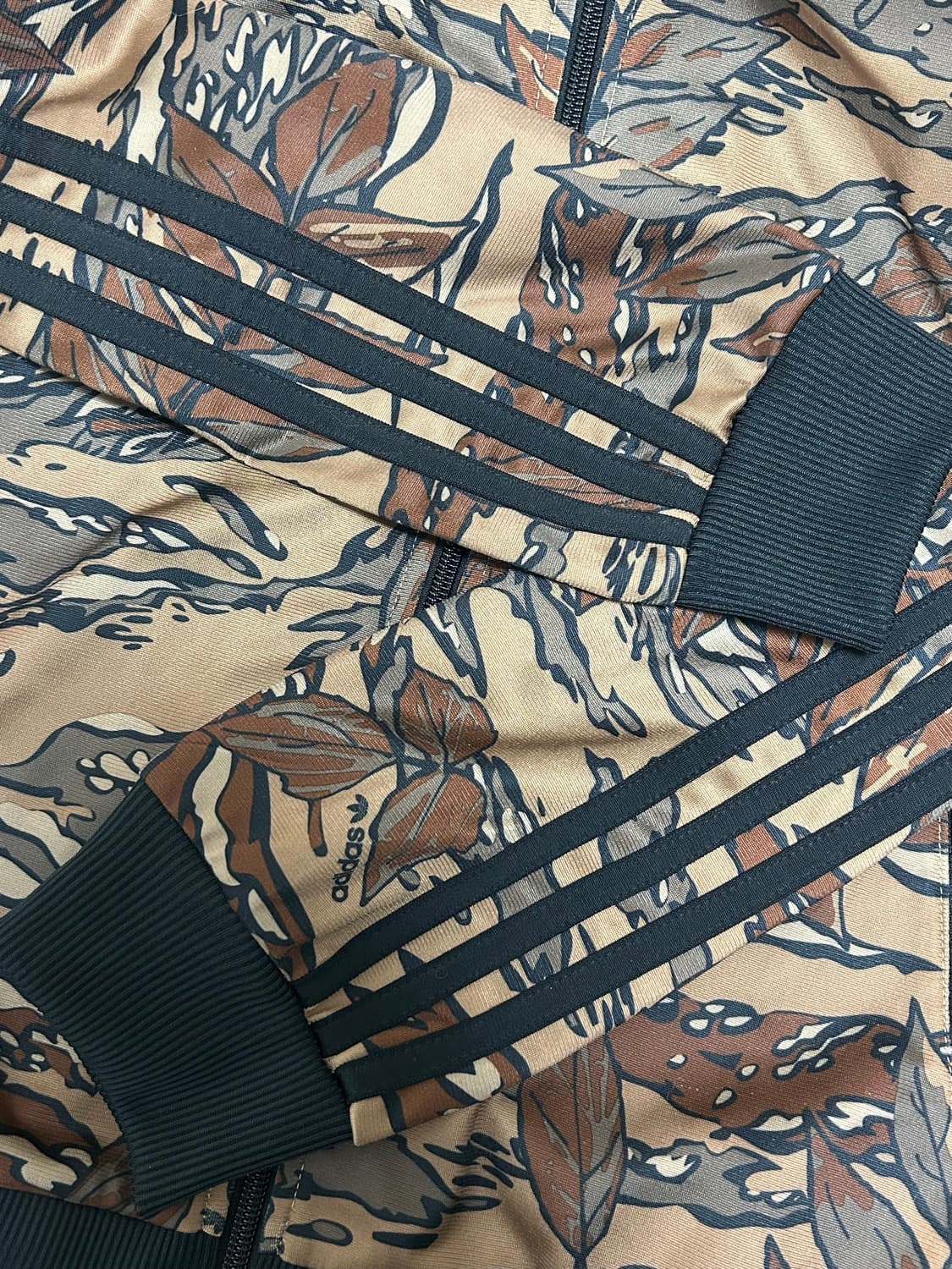 아디다스 파이어버드 낙엽 카모 트랙탑 져지 상품이미지5