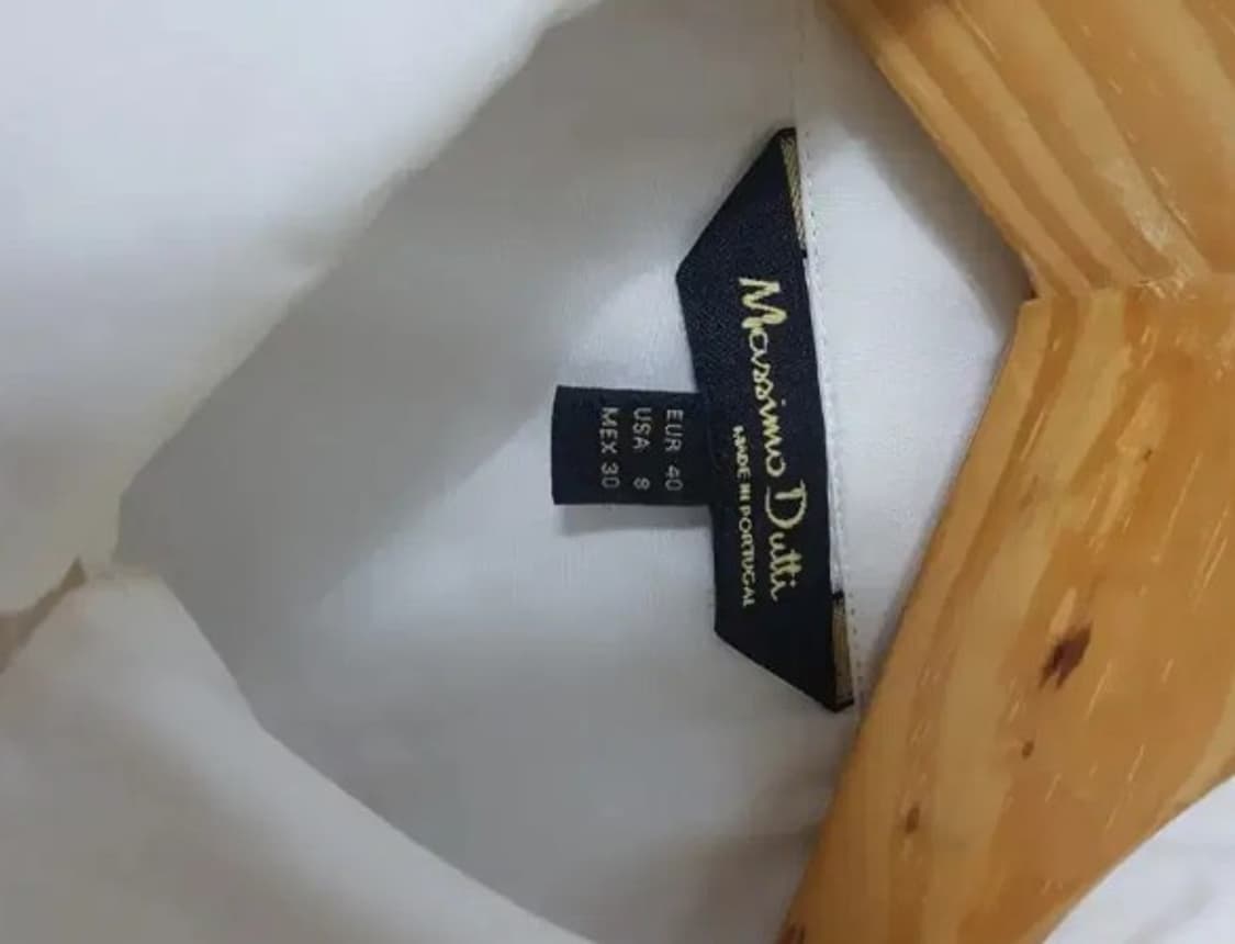 마시모뚜띠 스팽글 블라우스 40사이즈 상품이미지5