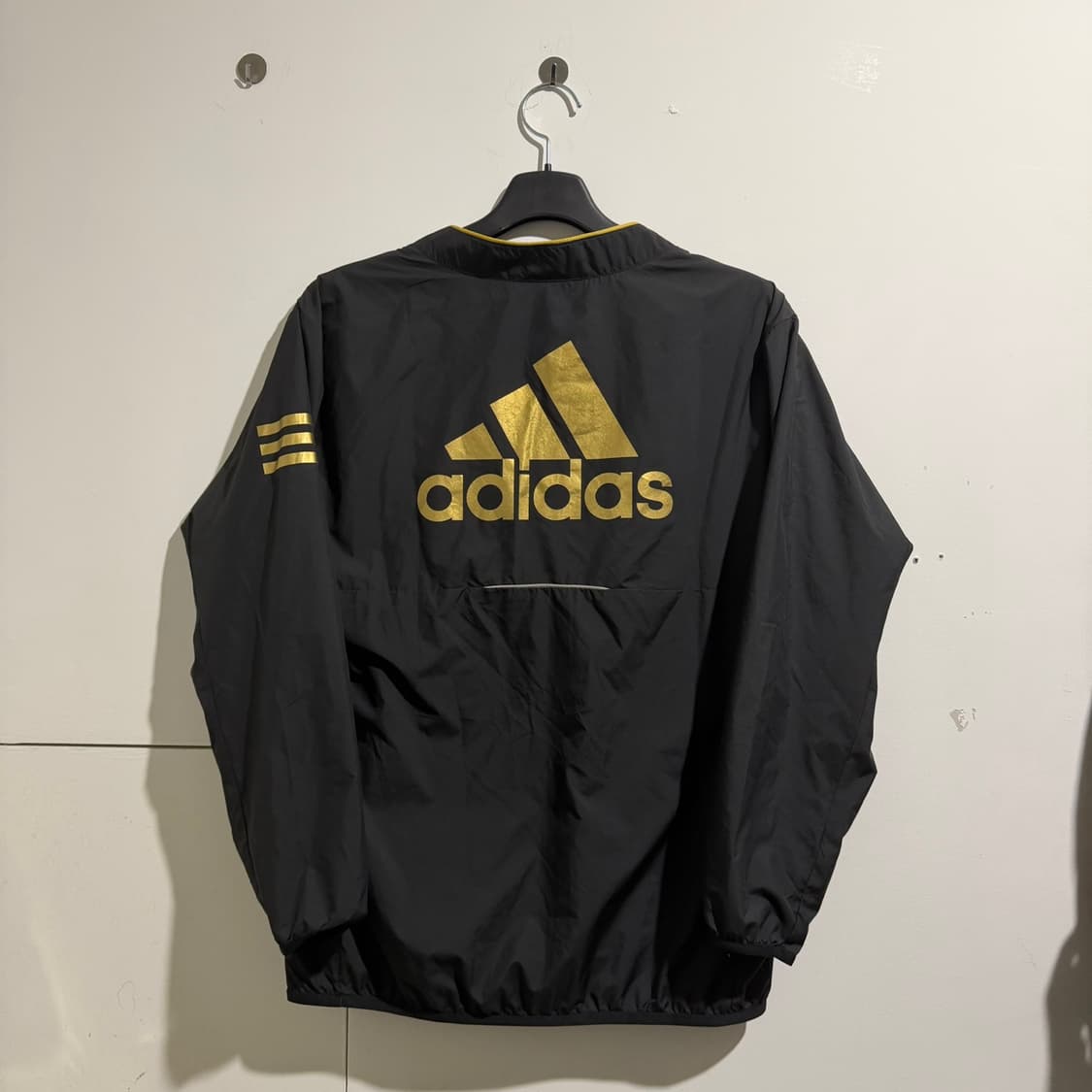 아디다스 스트라이프 풀오버 브이넥 바람막이 상품이미지6