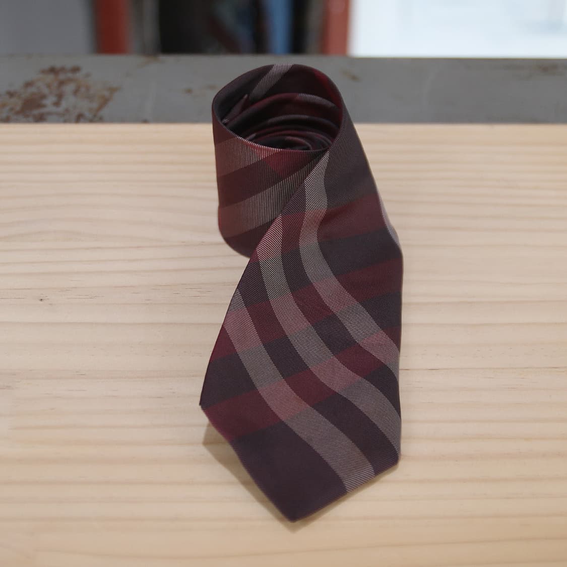 버버리 체크 넥타이 상품이미지2