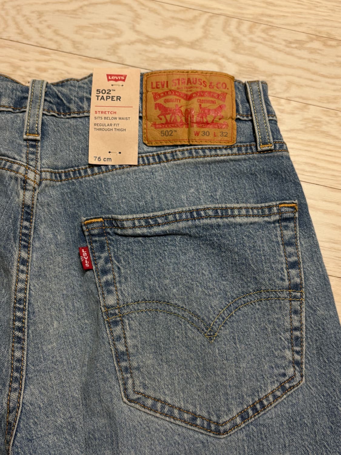 [새상품] 리바이스 502 레귤러 테이퍼 스트레치 진 30/32 상품이미지4