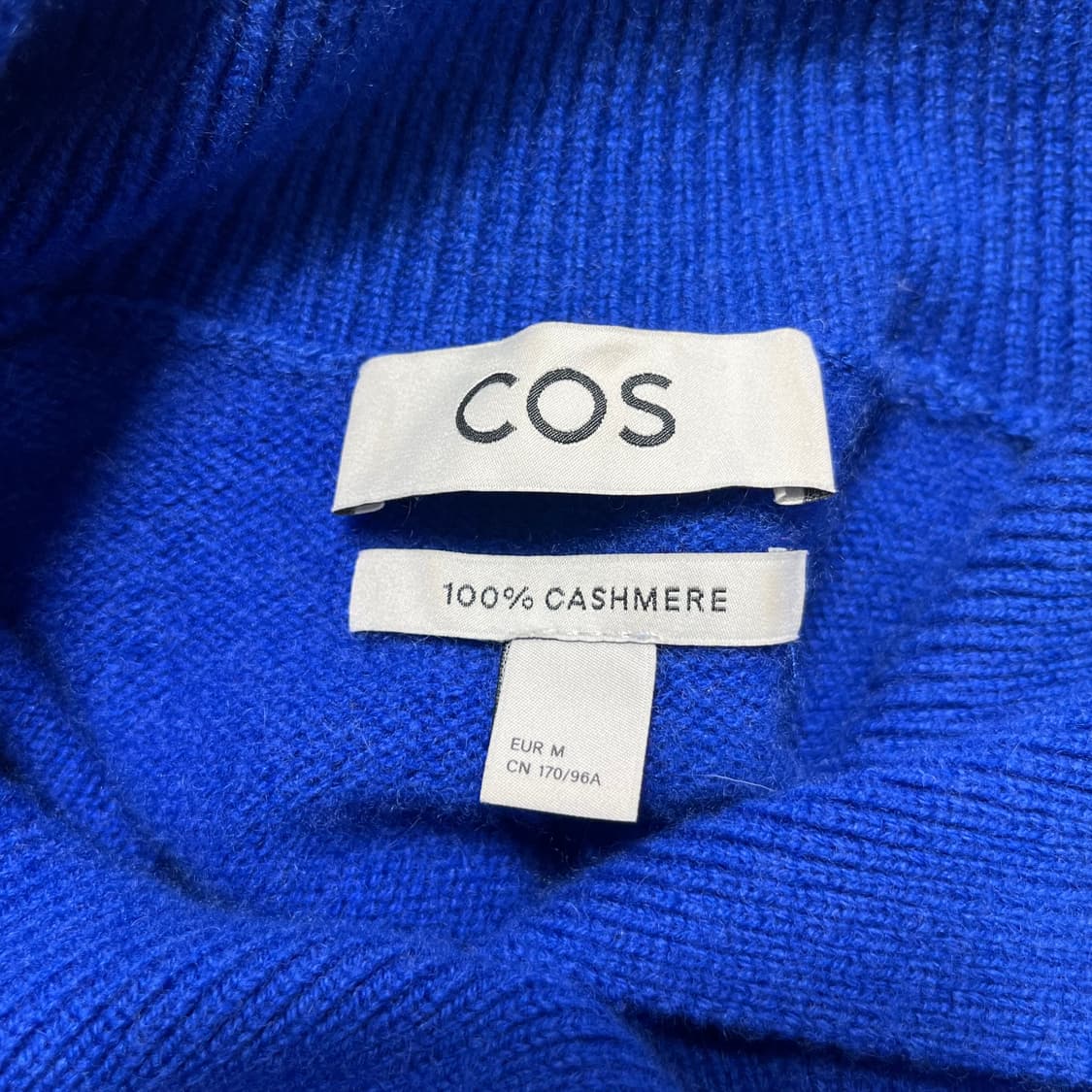 코스(COS) 캐시미어100 스프레드 카라 니트 상품이미지7