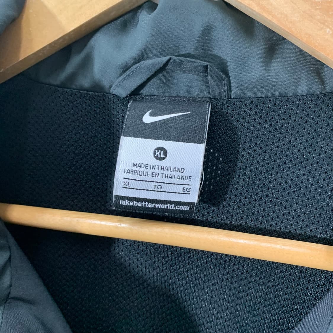 나이키 올드스쿨 바람막이 상품이미지3