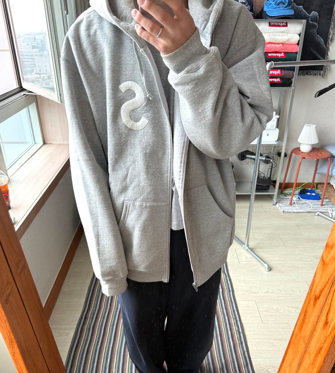 슈프림 s로고 후드집업 상품이미지1