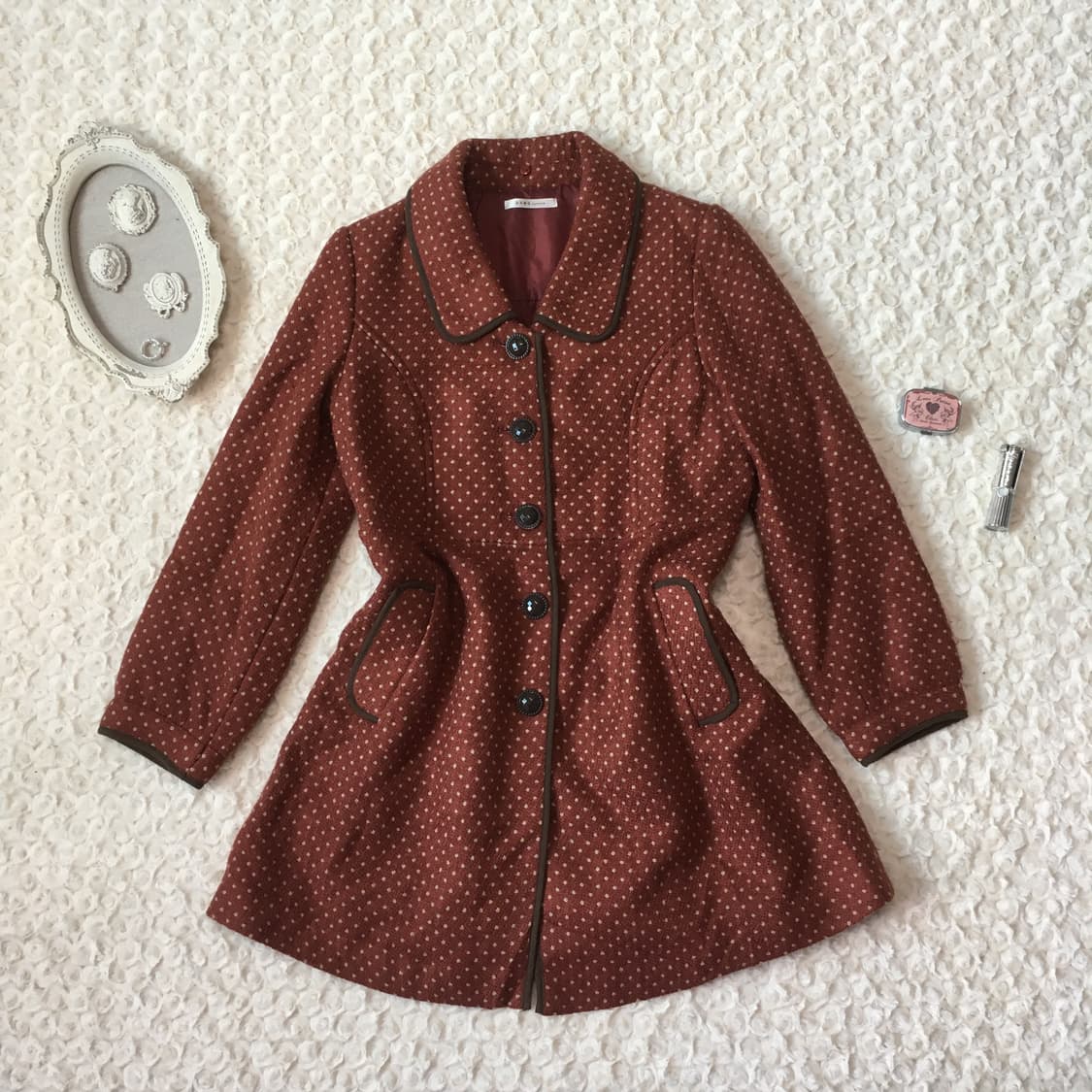 axes femme light brown dot puff coat 상품이미지1