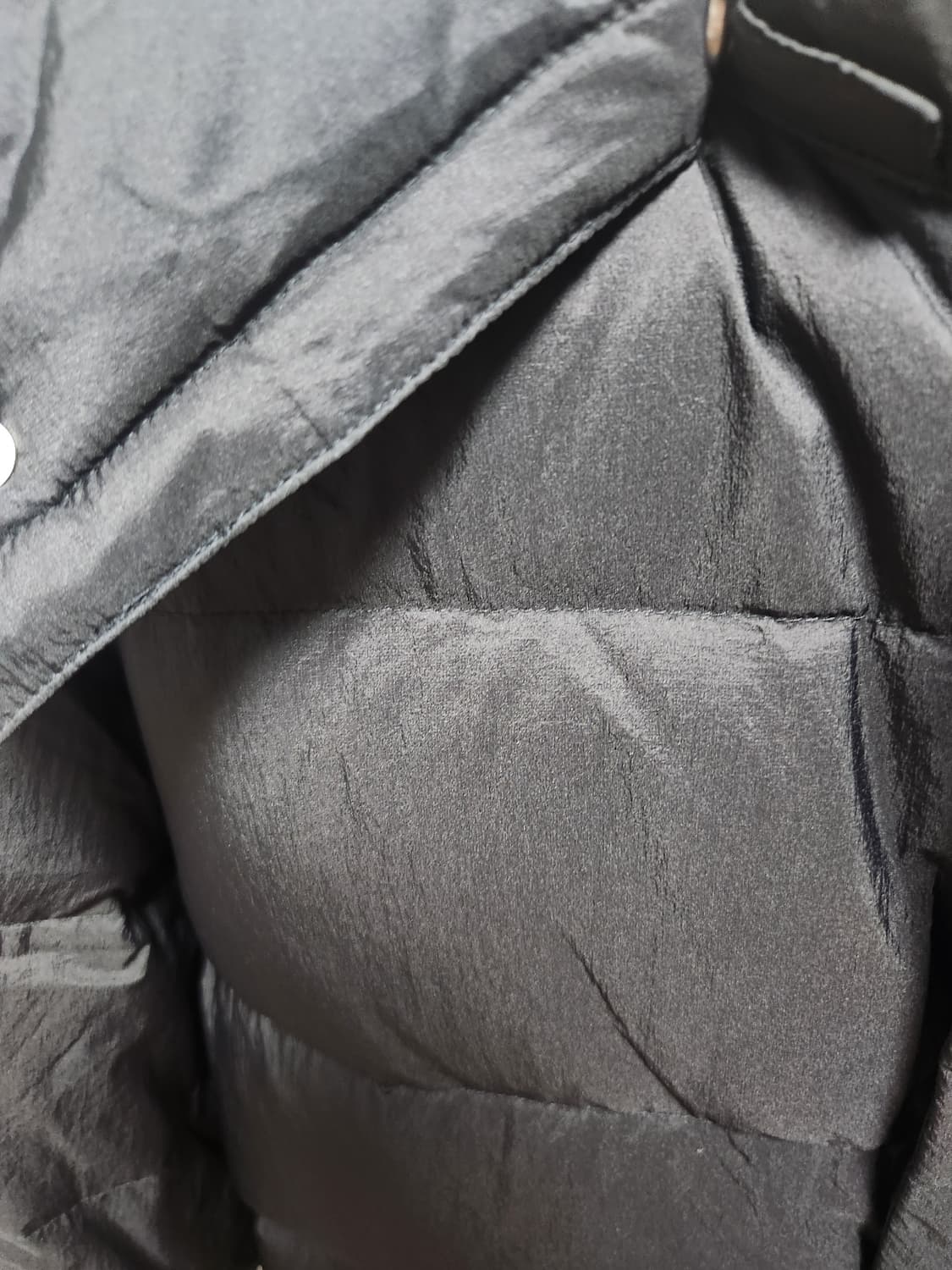 후아유 후드다운패딩 블랙 S사이즈(1회착용) 상품이미지3