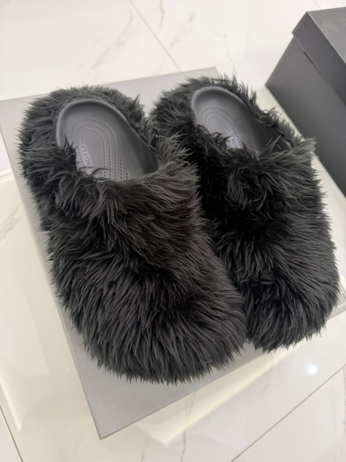 [43]발렌시아가 페이크퍼 크록스뮬 상품이미지4