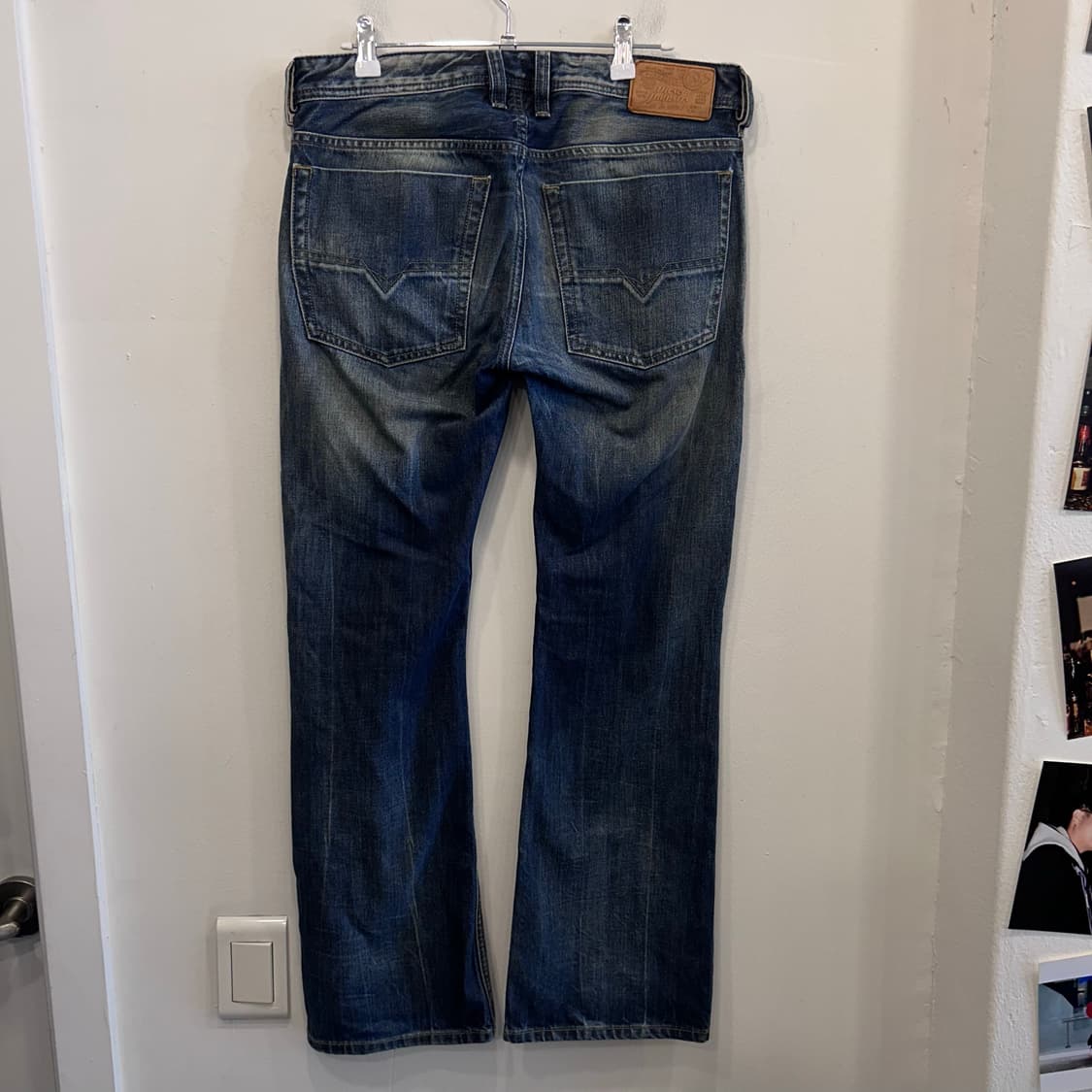 디젤 버튼플라이 세미부츠컷 워싱 데님팬츠 상품이미지5