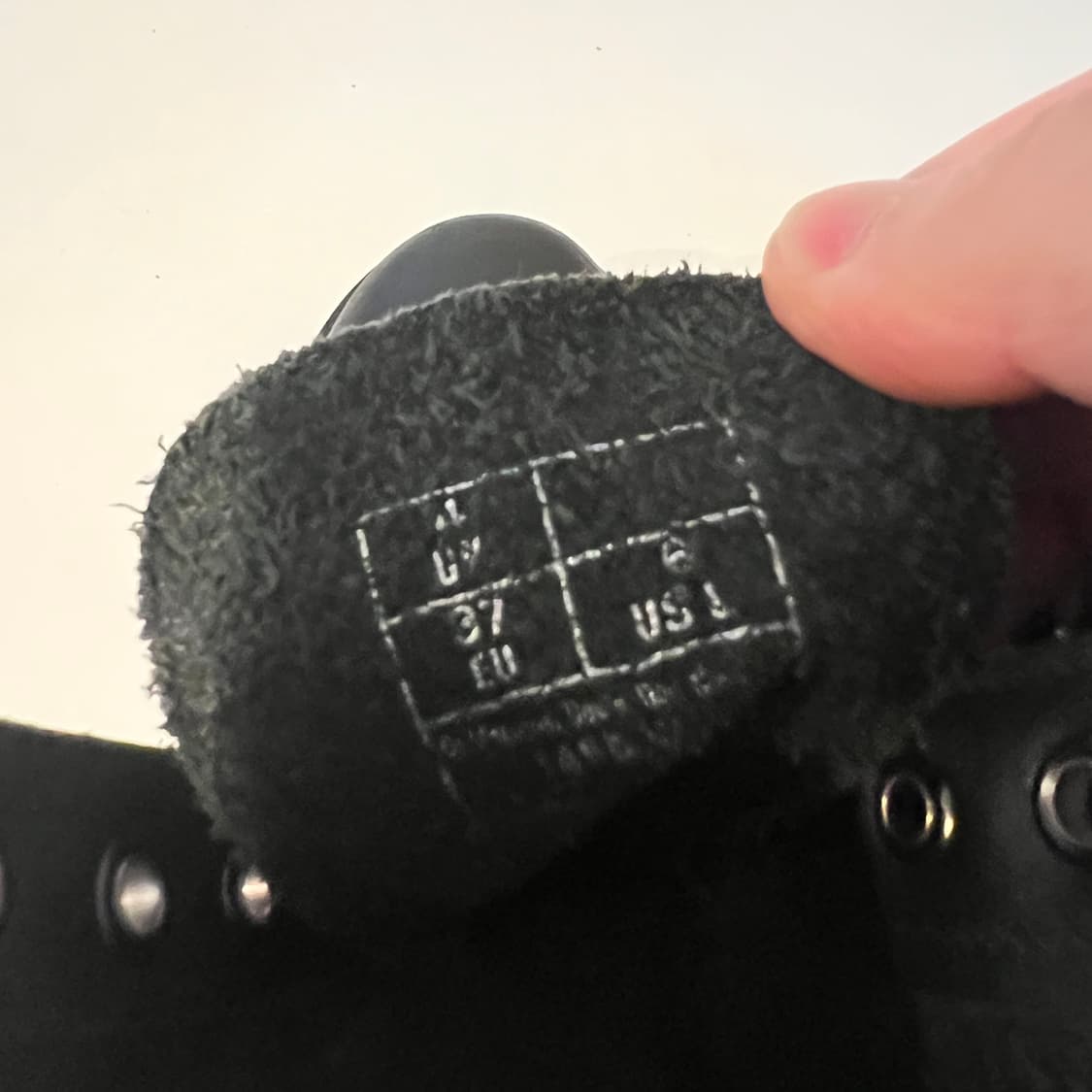 닥터마틴 1460 스무스 8홀 부츠 상품이미지6