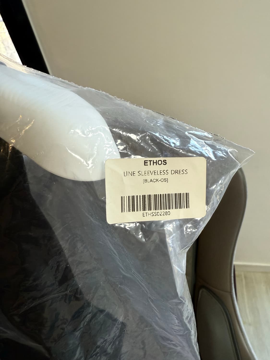 에토스 라인 슬리브리스 드레스 상품이미지2