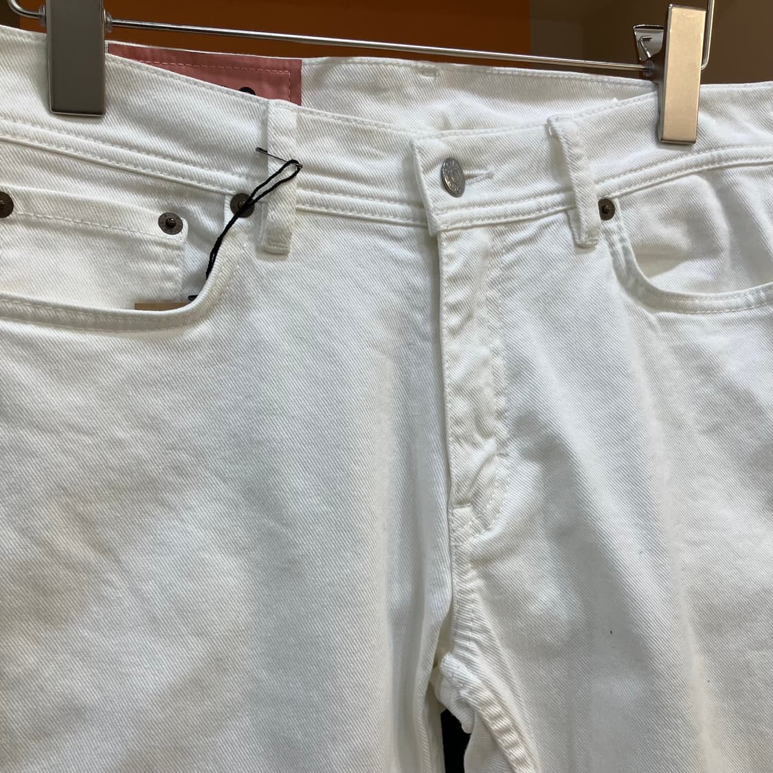 아크네 스튜디오 화이트 데님 팬츠 28 상품이미지3