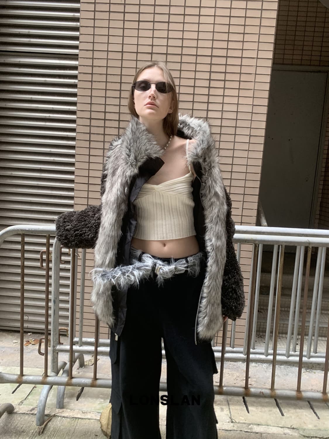 lonslan 하이넥 리버서블 퍼자켓 lamb wool 상품이미지10