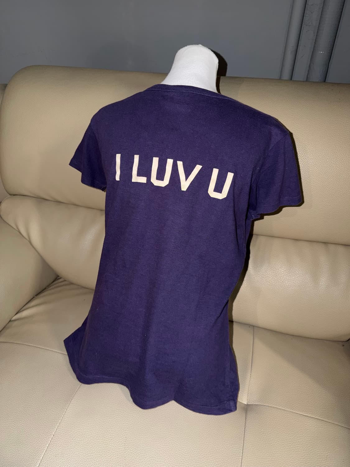 “I LUV U" lettering detail top 상품이미지1