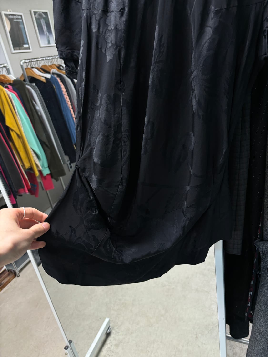 아츠로 타야마 레이온 탑 상품이미지3