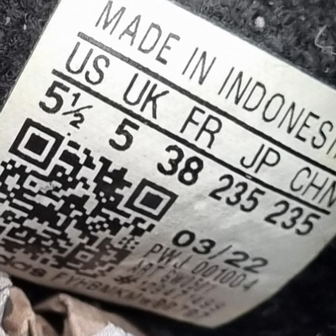 아디다스 레트로피 e0 스니커즈235 상품이미지6