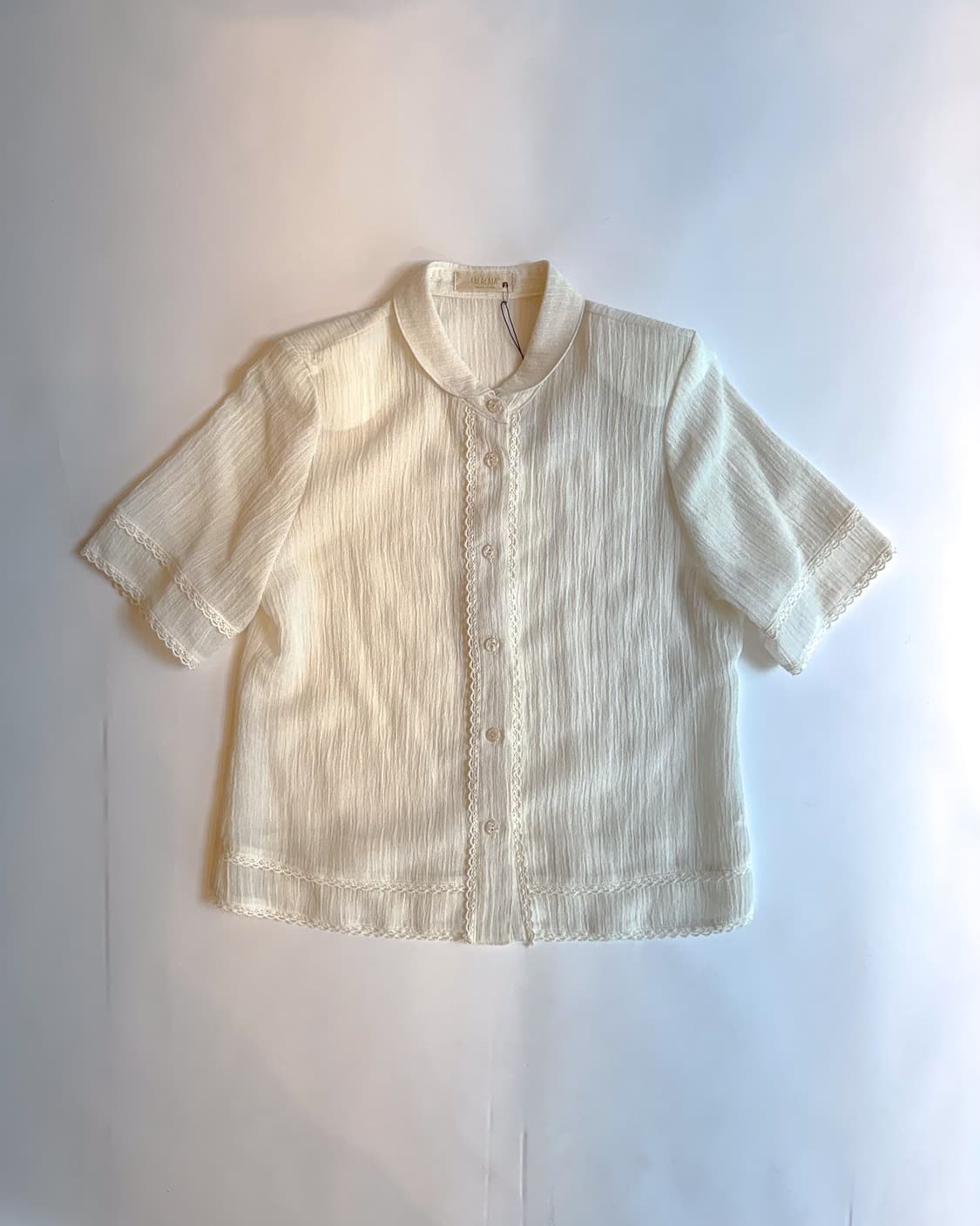 Pintuck Lace Blouse 상품이미지1