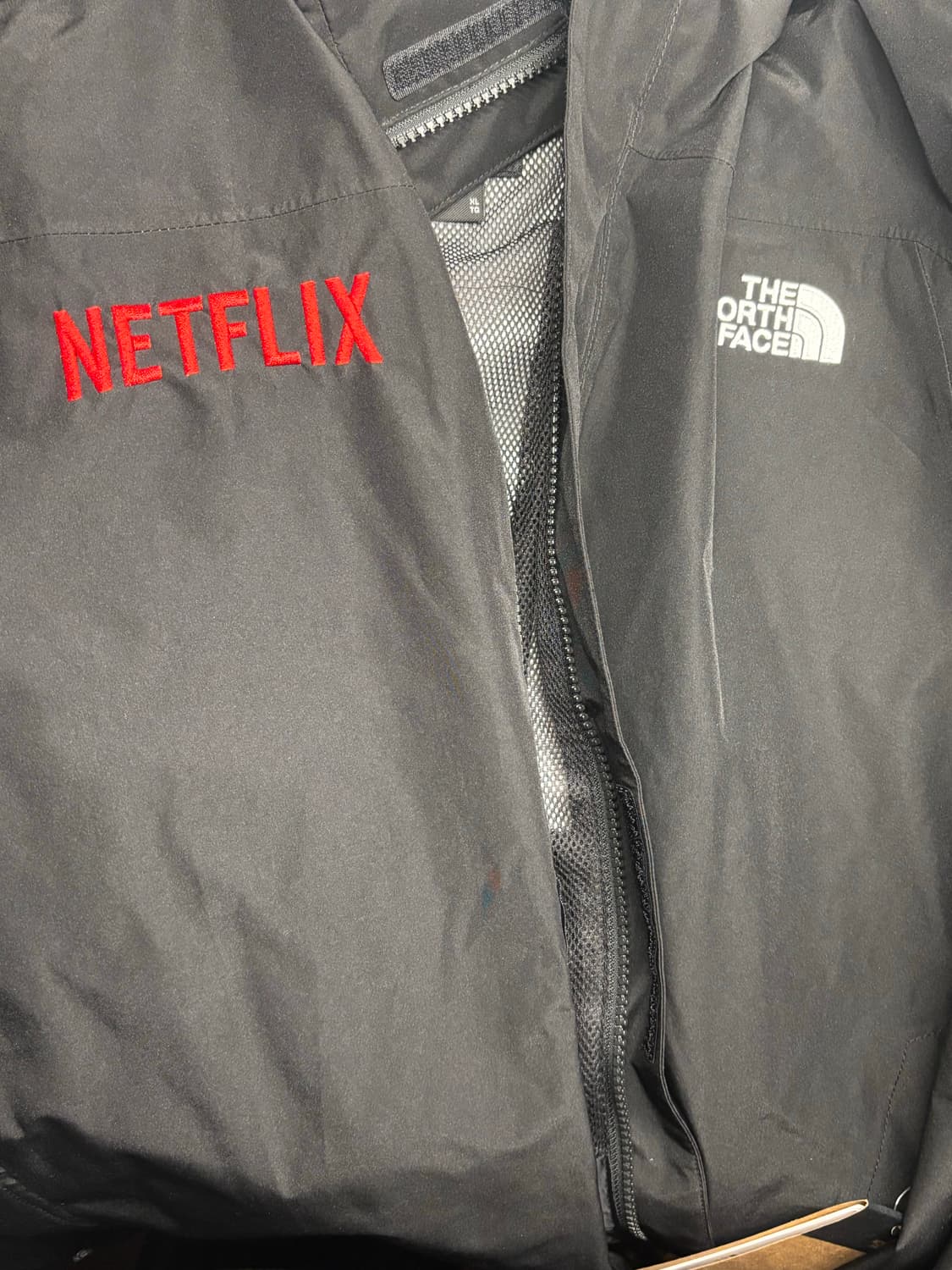 노스페이스 x Netflix sangro jacket 상품이미지6