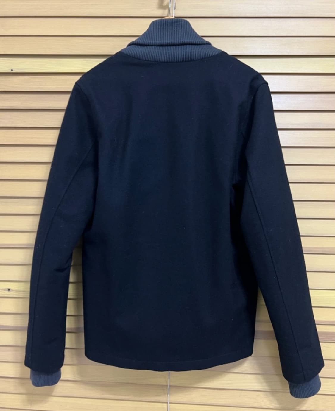 나이키 NSW 가죽트리밍블자켓
 상품이미지10