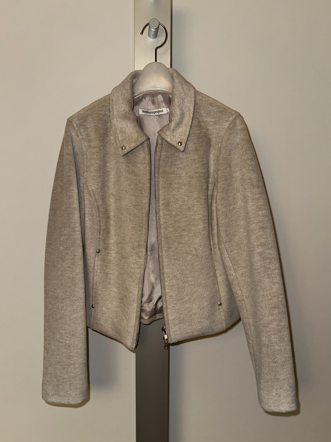 썬번프로젝트 스터드 자켓 상품이미지1