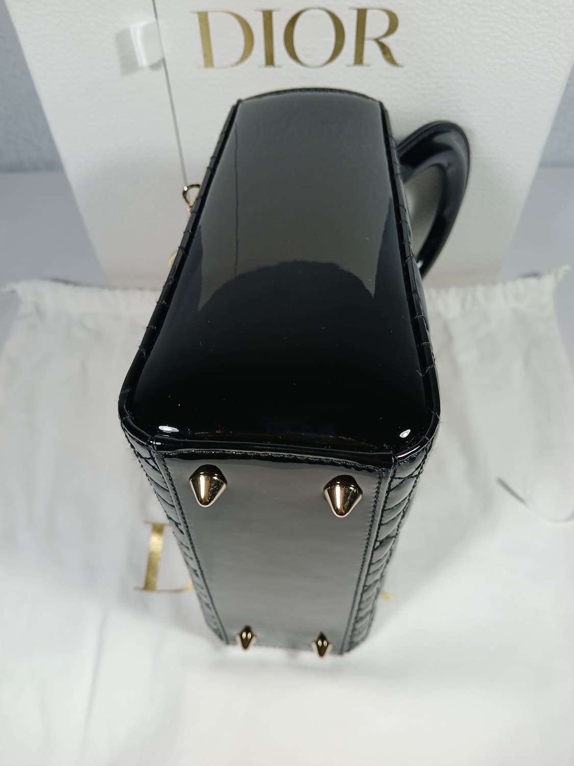 디올 페이던트 레이디 토트백 스몰 M0531OWCB 상품이미지9