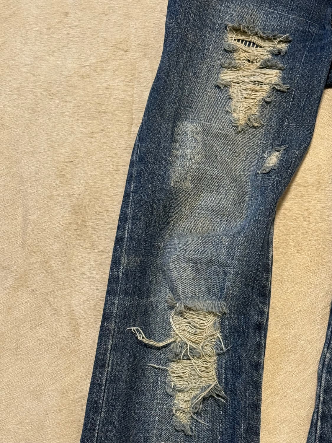 데미지 디테일 플레어진 상품이미지6