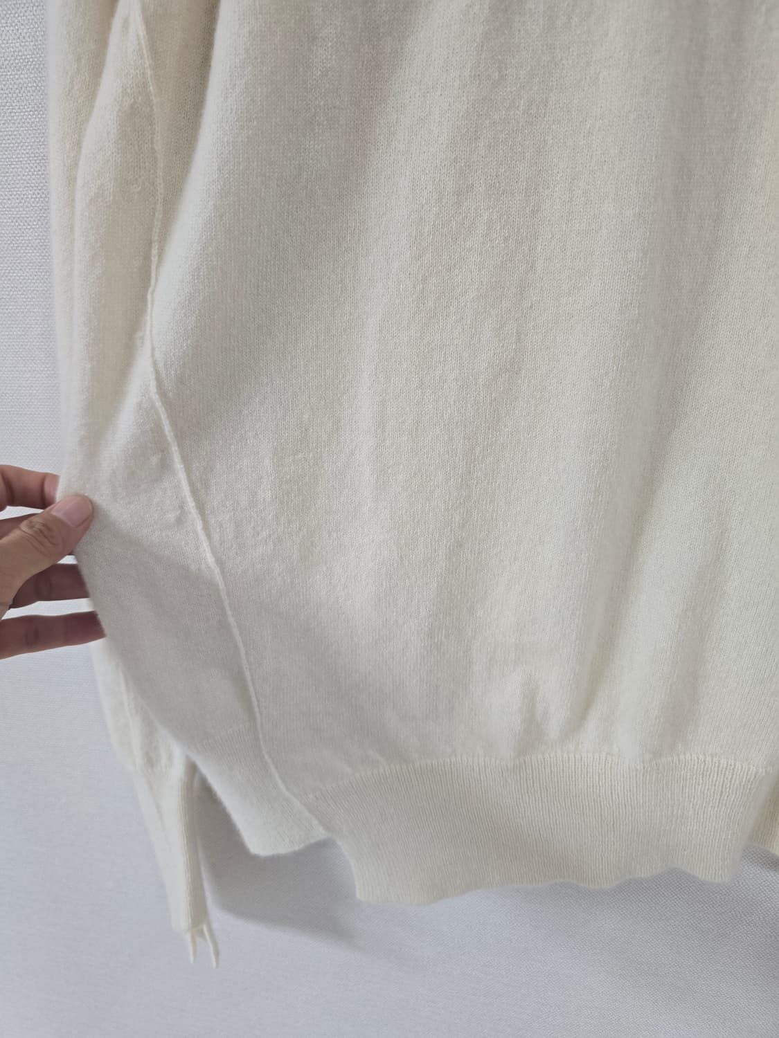 타임 캐시미어100% 레터링 니트티 상품이미지6