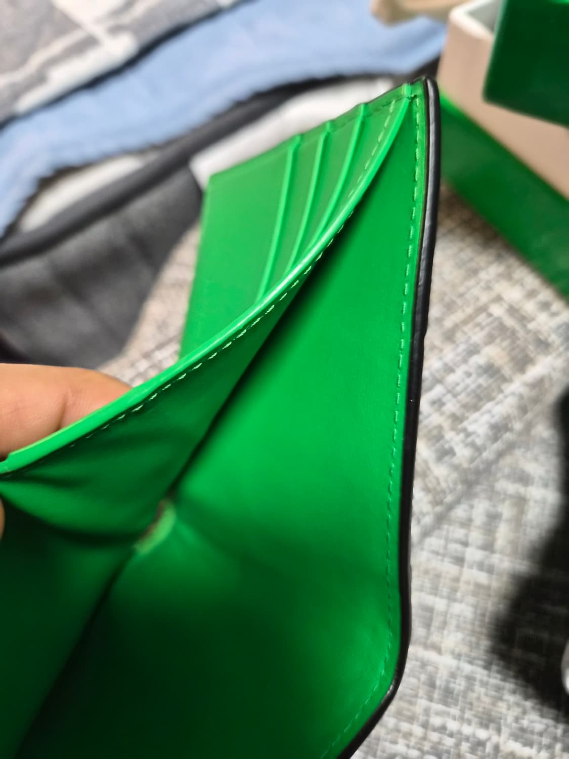 보테가 베네타 지갑 상품이미지5