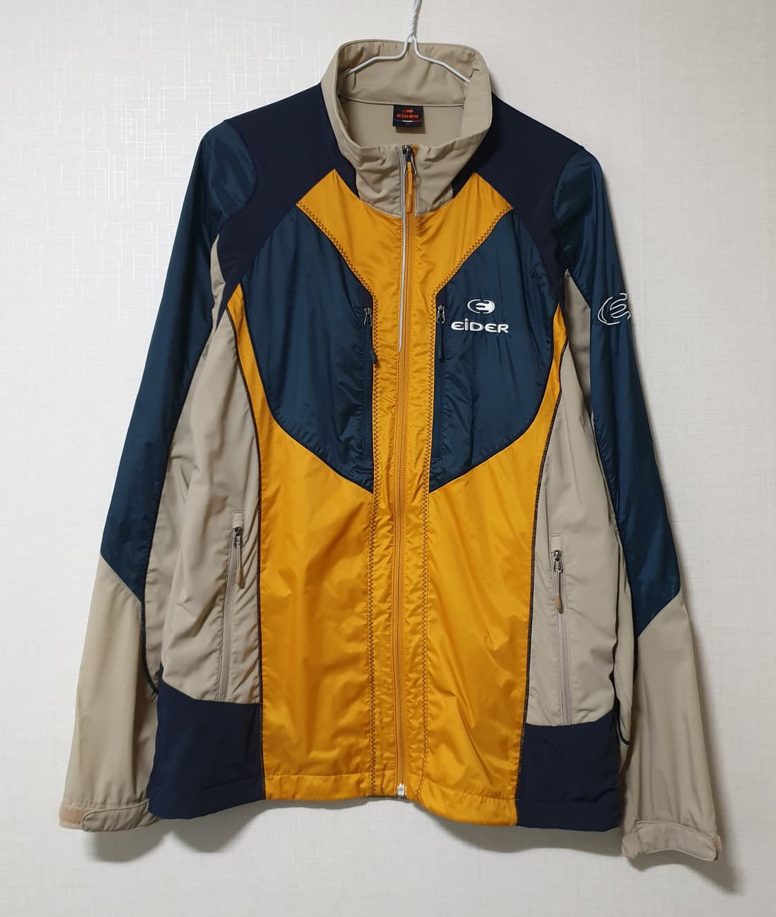 아이더 바람막이 자켓 M 95 사이즈  상품이미지1