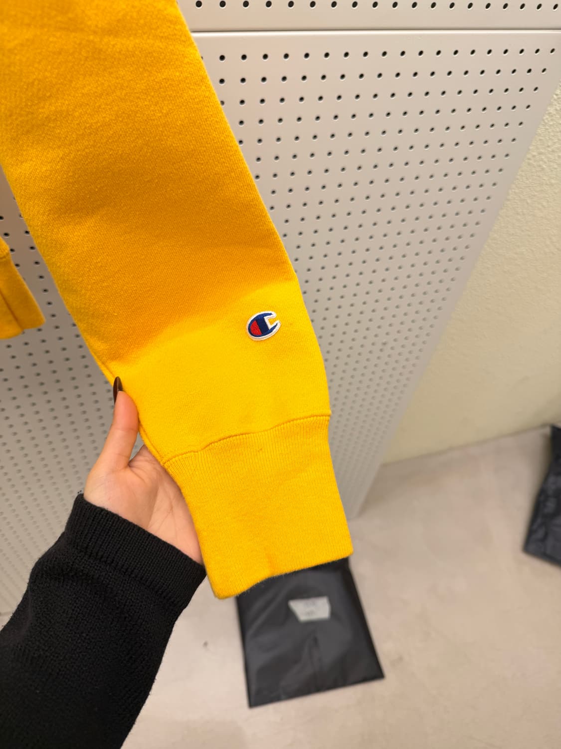 챔피온 리버스위브 로고 맨투맨 U1648 상품이미지4