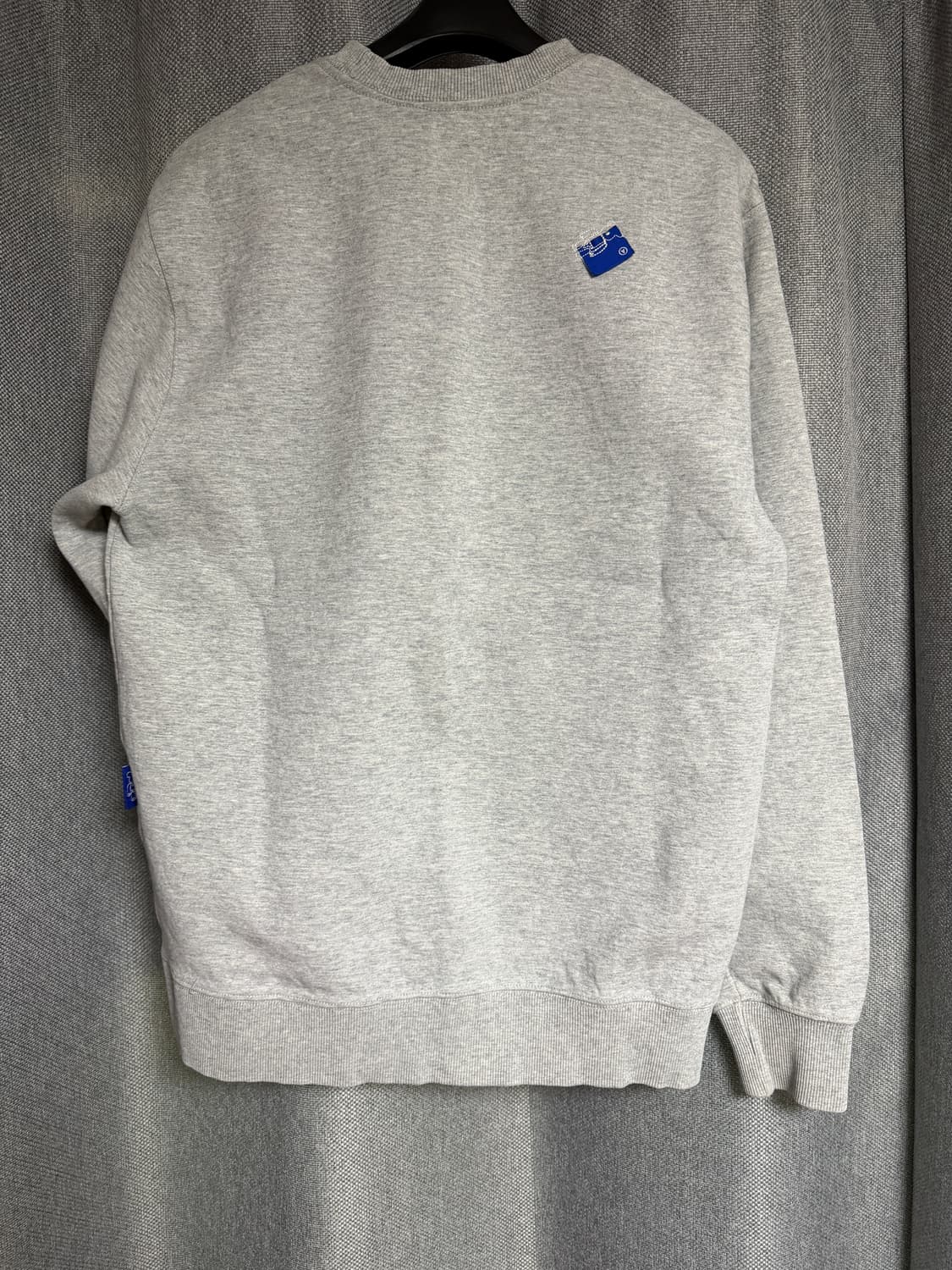 아더에러 X 베어브릭 맨투맨 상품이미지2