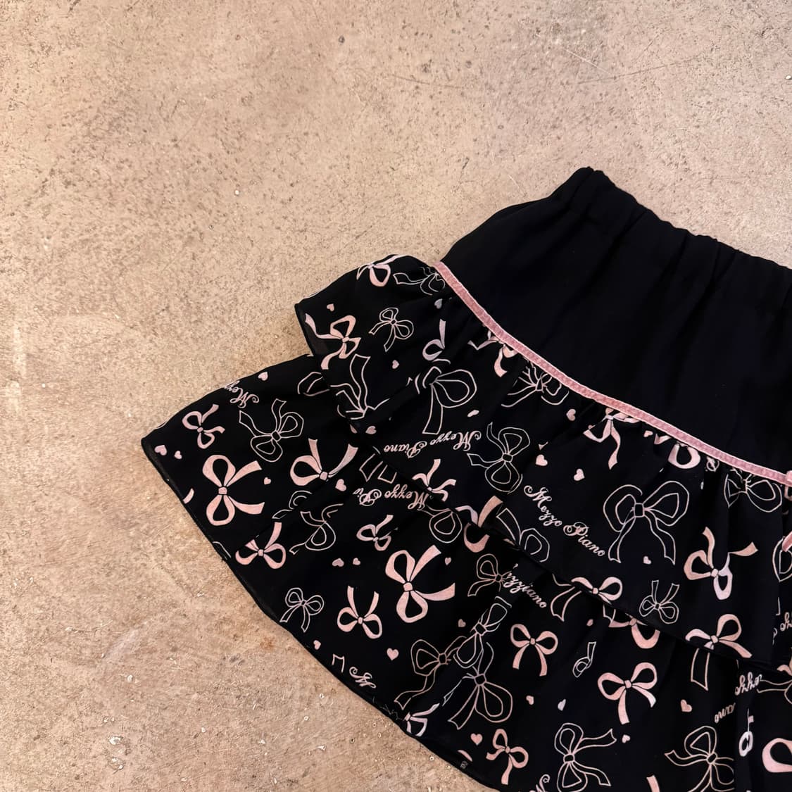 MEZZO PIANO 리본 프린팅 스커트 상품이미지3