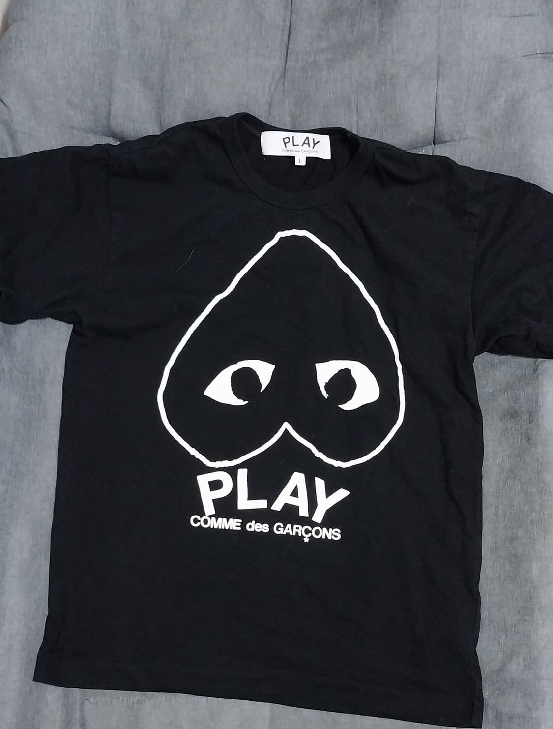 COMME des GARÇONS PLAY 인버티드 하트로고 티셔츠 상품이미지1