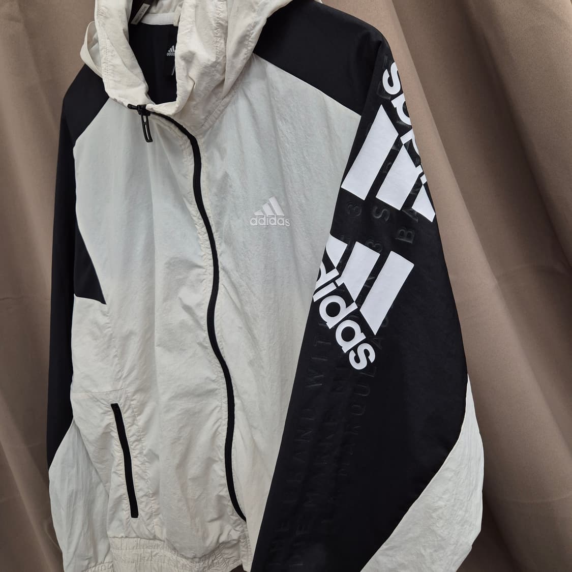 아디다스 빅 로고 우븐 바람막이 자켓 L 상품이미지4