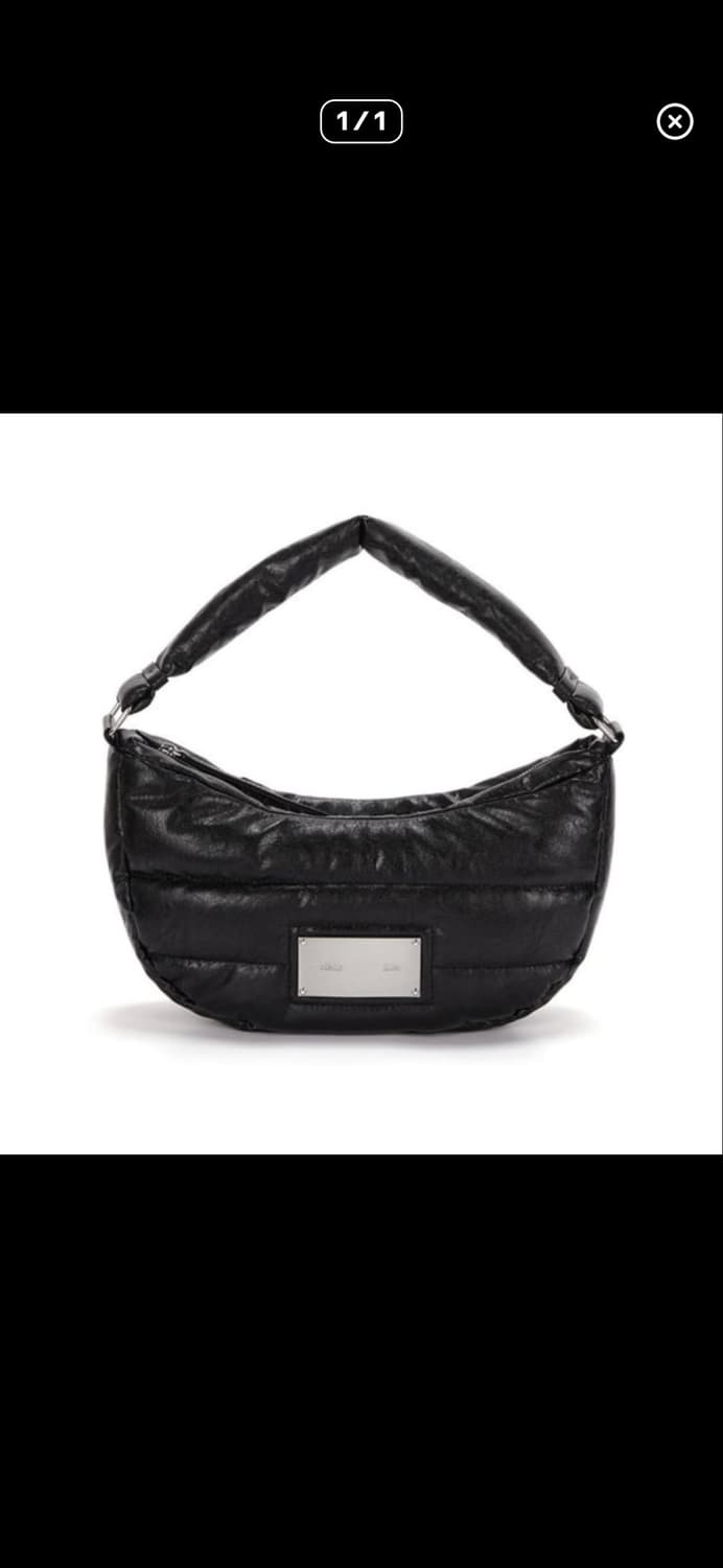 마뗑킴 하프문 미들 패딩백 새상품 상품이미지1