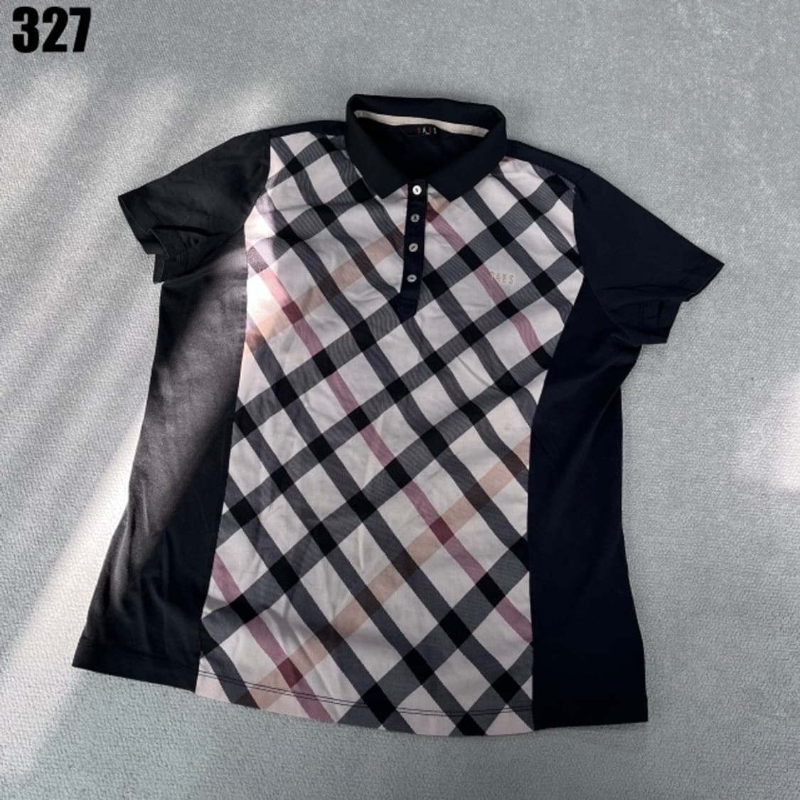 닥스 블랙 배색 반팔 상품이미지1