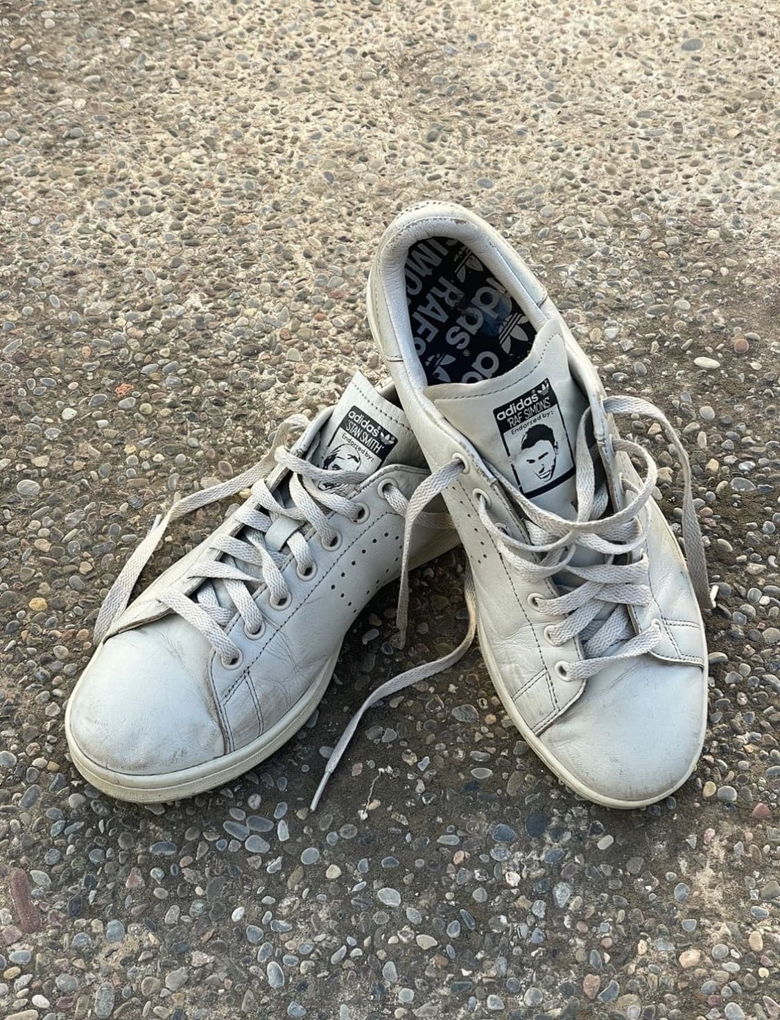 라프시몬스X아디다스 스탠스미스 에이지드 us9.5 상품이미지1