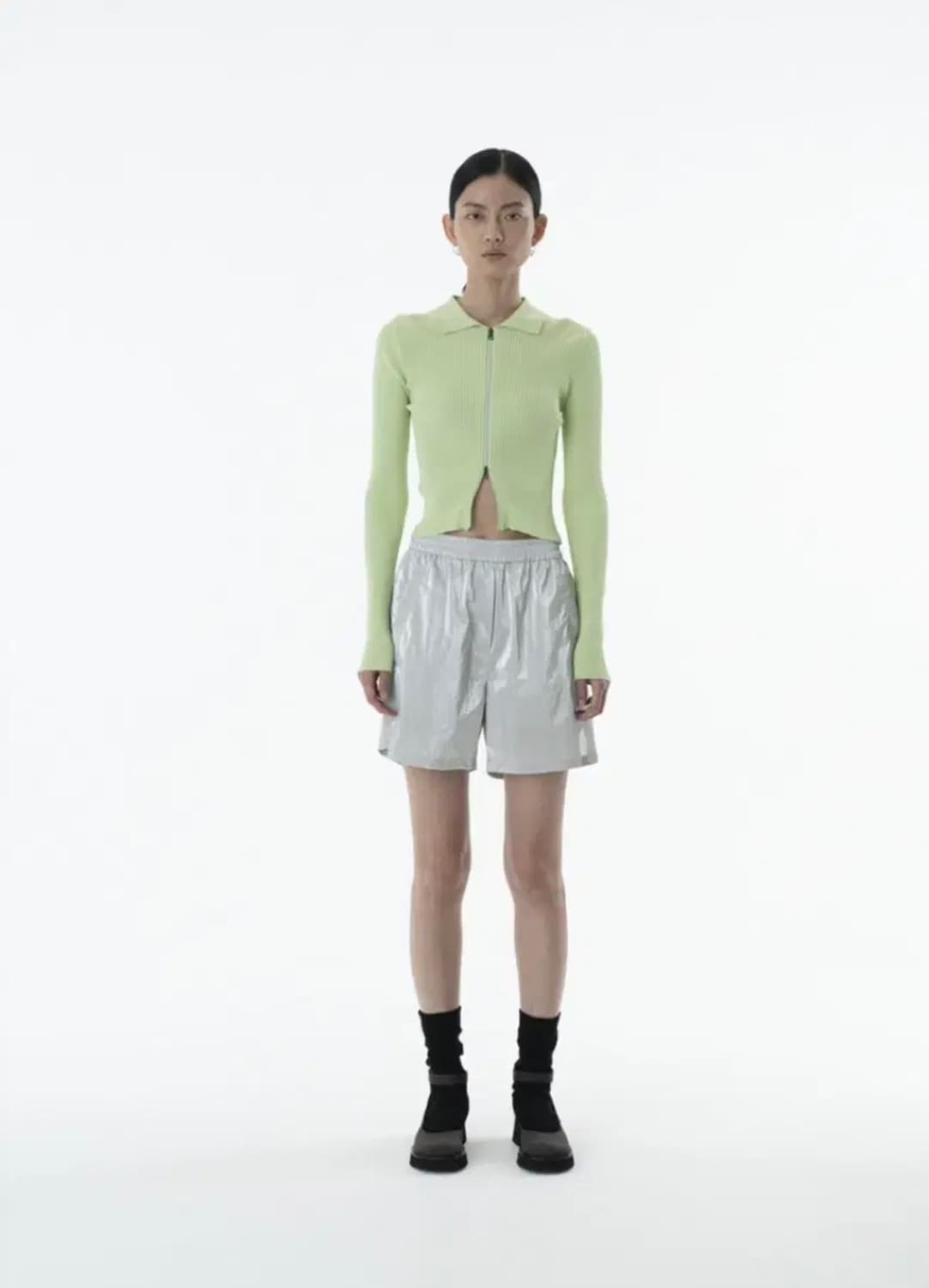 아모멘토 SILVER FOIL SHORTS 상품이미지1