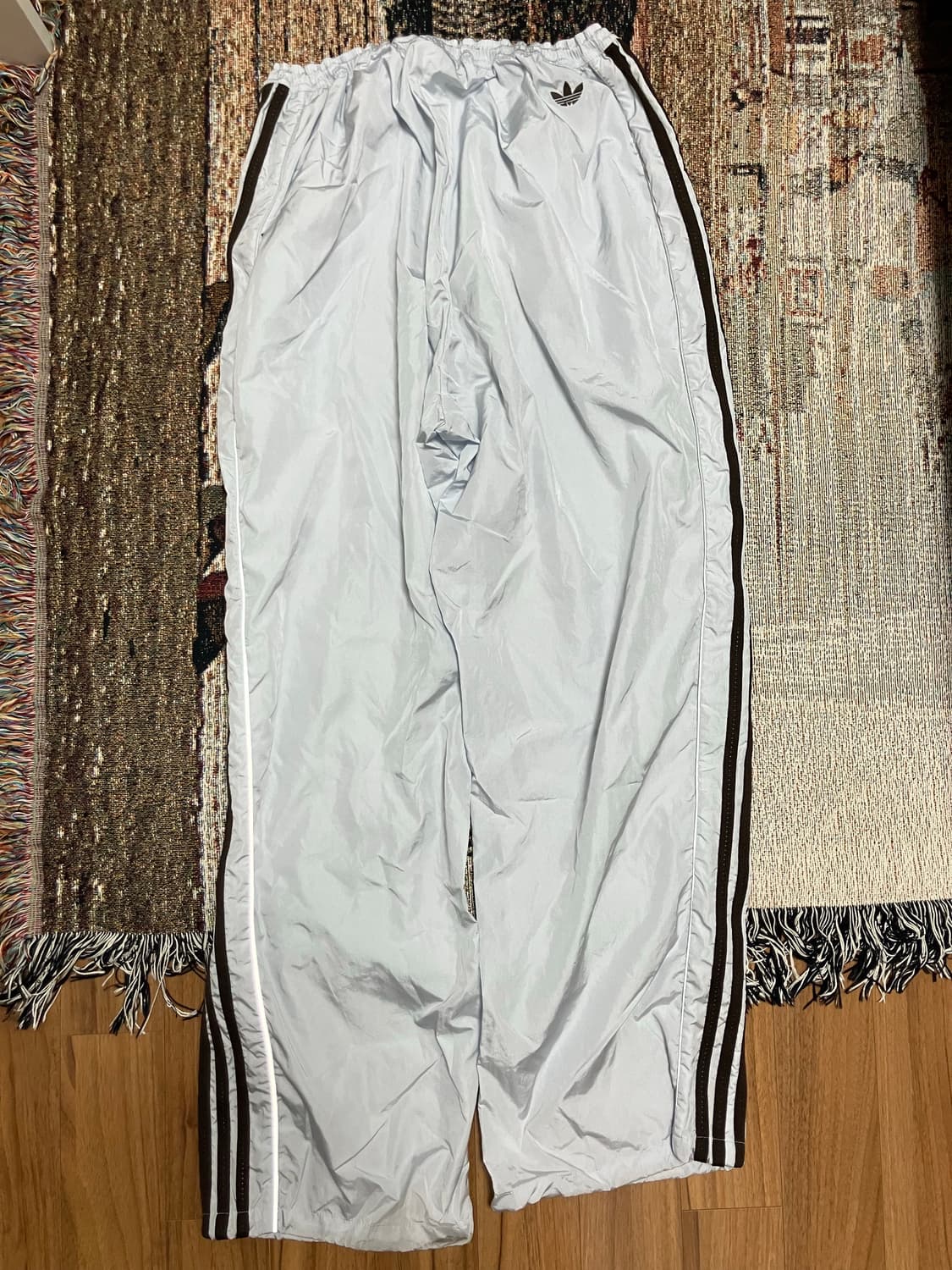 [M] 웨일즈보너 아디다스 트랙팬츠 그레이/브라운 상품이미지3