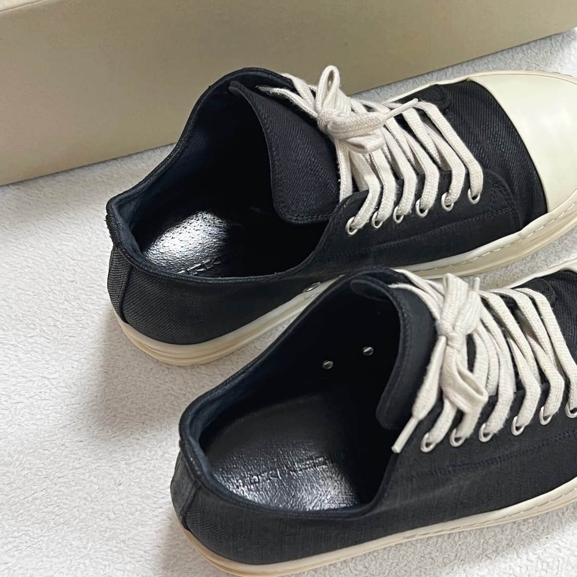 릭오웬스 16SS 다크쉐도우 컨버스 로우 왁스 코팅 상품이미지4