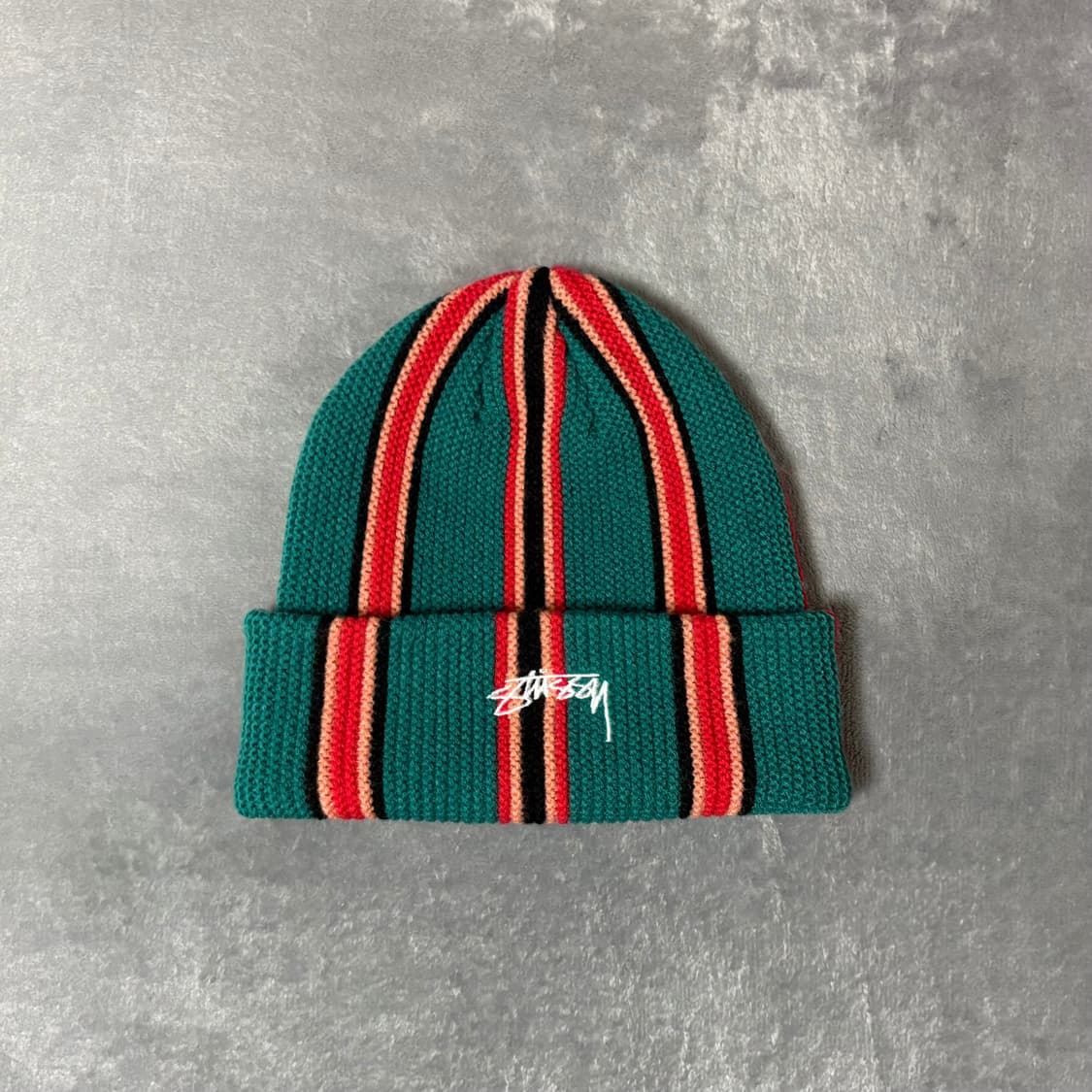 스투시 버티칼 스트라이프 비니 상품이미지1