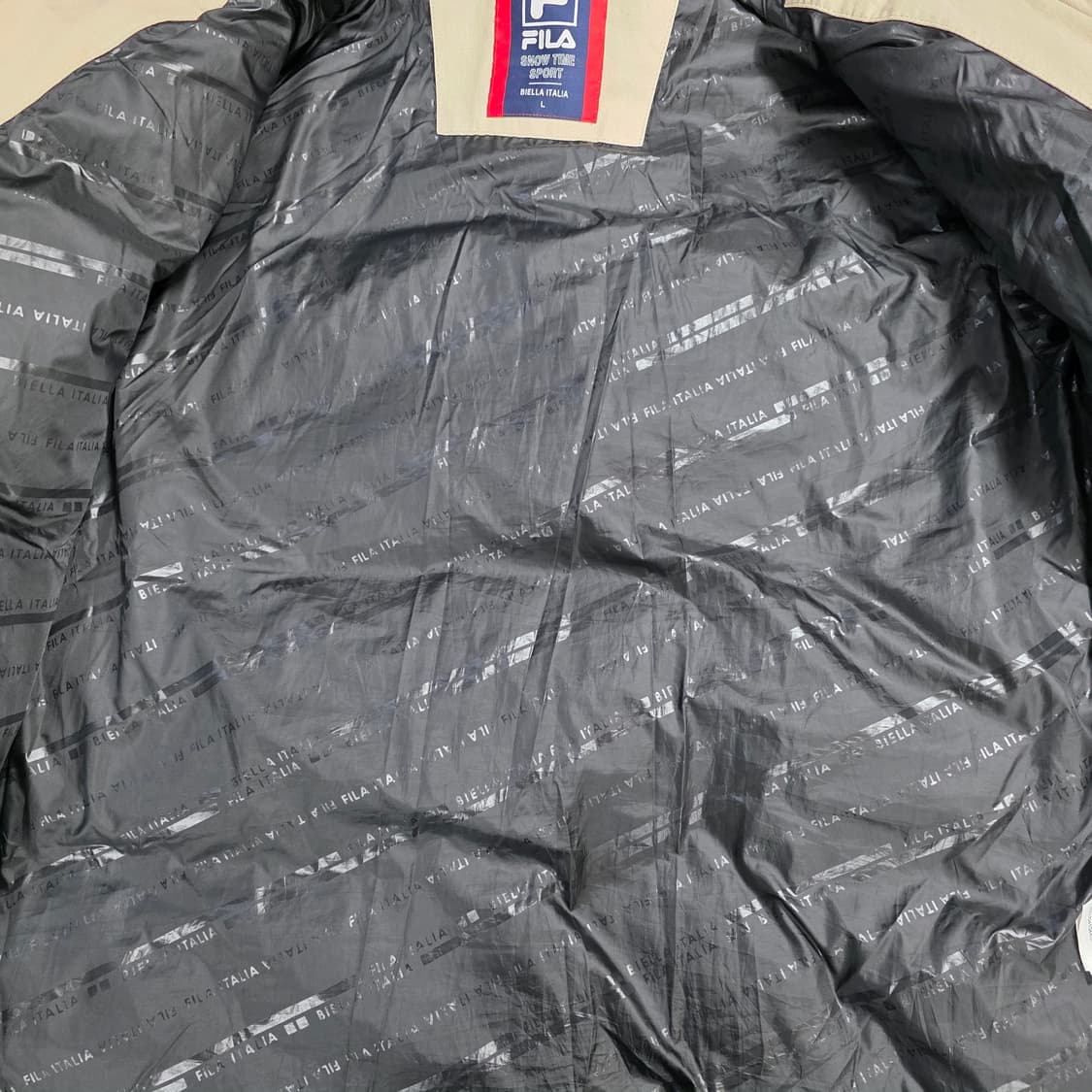 0787 휠라 다운 숏패딩 아이보리 베이지 투톤 100(L) 상품이미지4