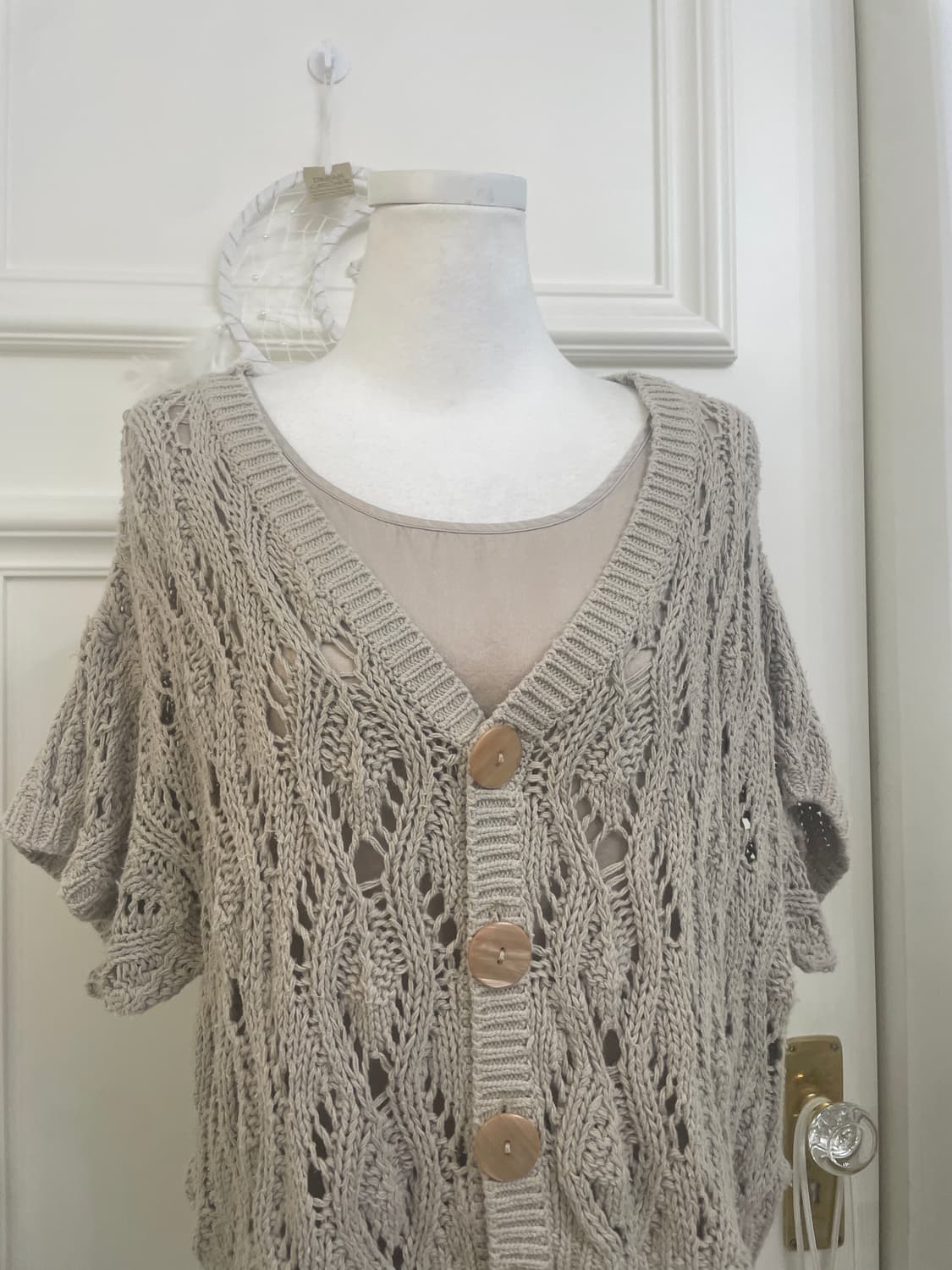 beige crochet half cardigan&basic sleeve 상품이미지5