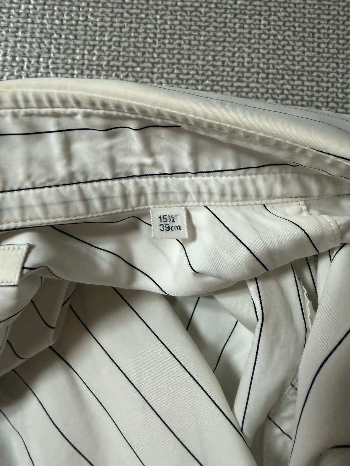 허즈밴드 파리스 화이트 스트라이프 셔츠 상품이미지4