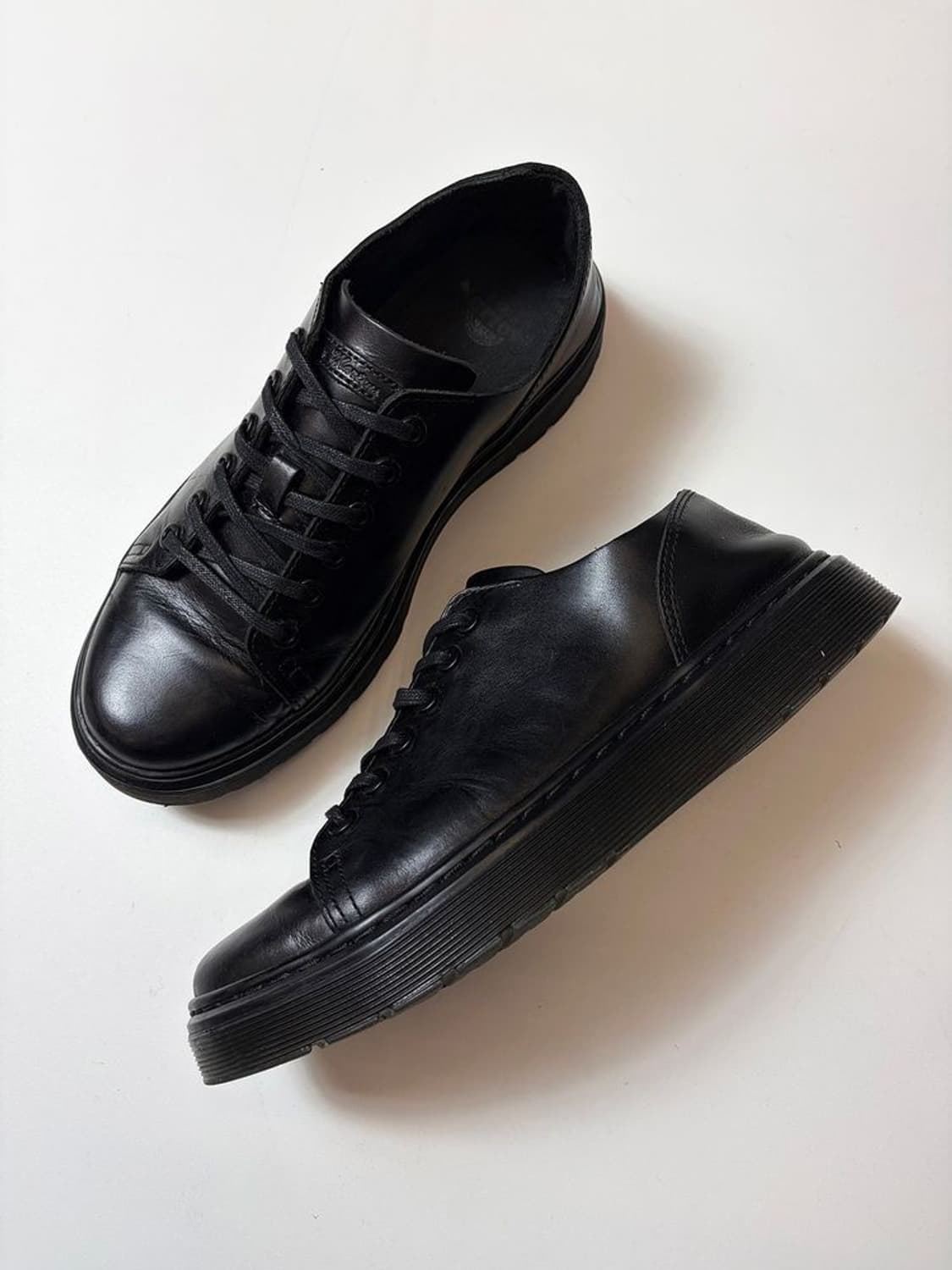 닥터마틴 17AW 단테 6홀 스니커즈 Q1453 상품이미지1